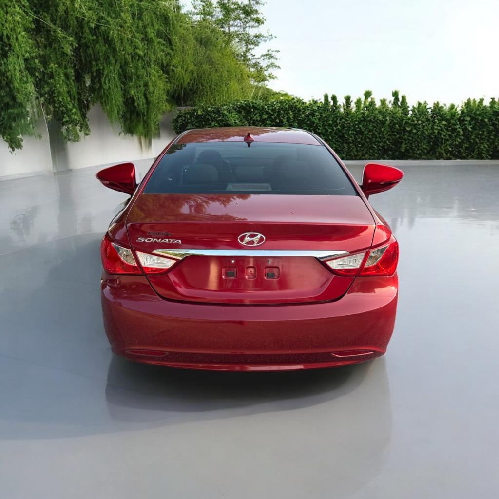 2013 Hyundai Sonata GLS photo